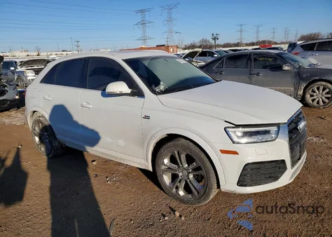 2018 Audi Q3 Premium Plus z USA, uszkodzony, nr VIN WA1JCCFS8JR002723